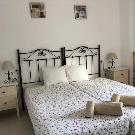 Apartamento Con Piscina Y Wifi En La Caleta *