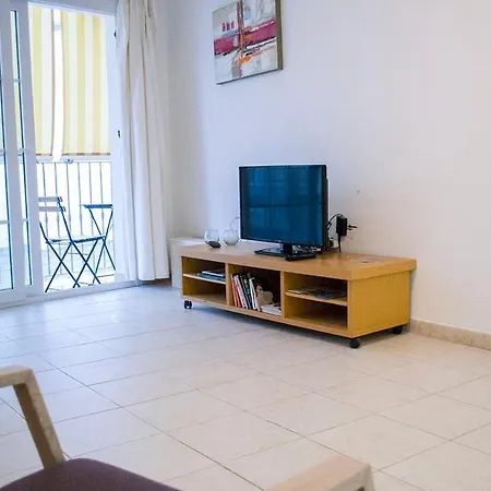 Apartamento Apartamento Con Piscina Y Wifi En La Caleta